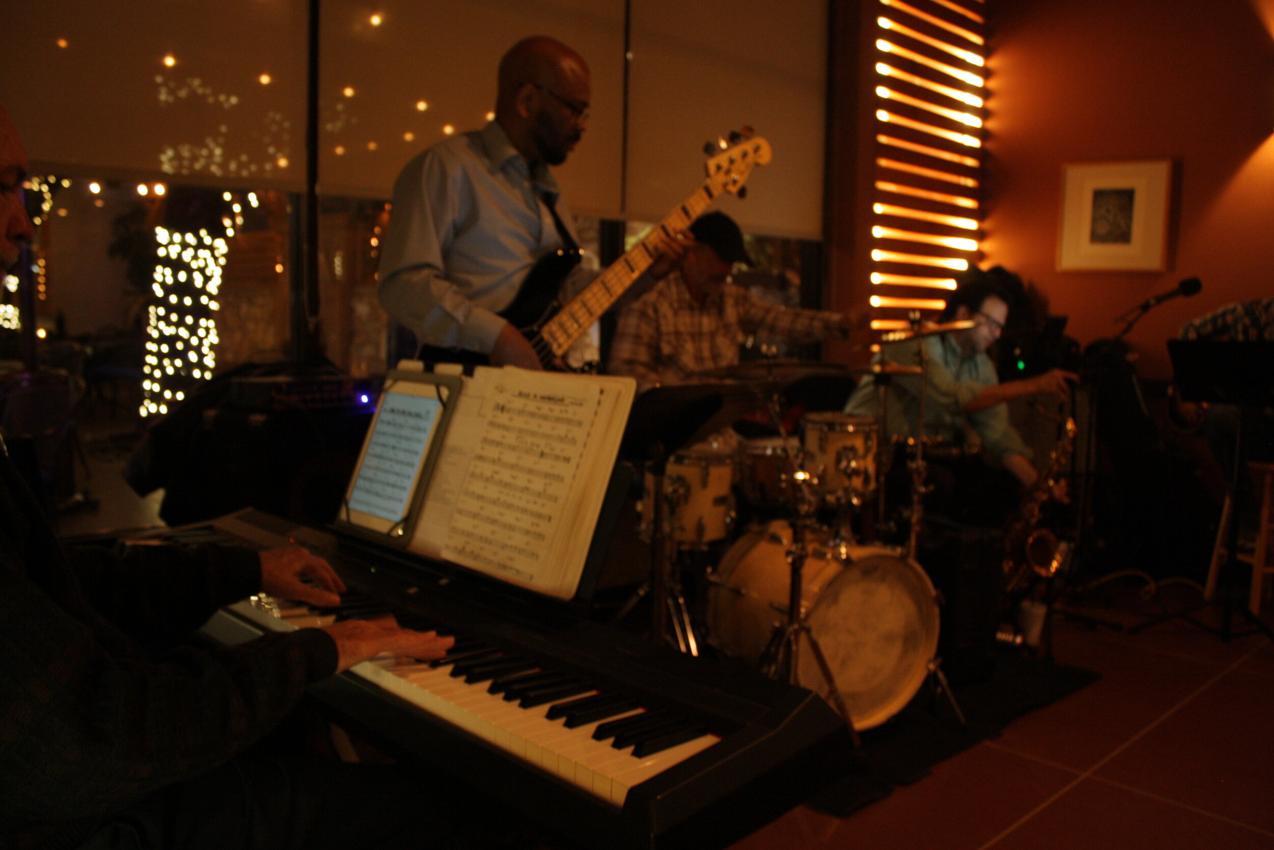 S7VEN Jazz — Las Palomas Restaurant - Bar