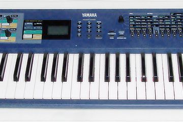 Yamaha PSS-380 | Synthpedia