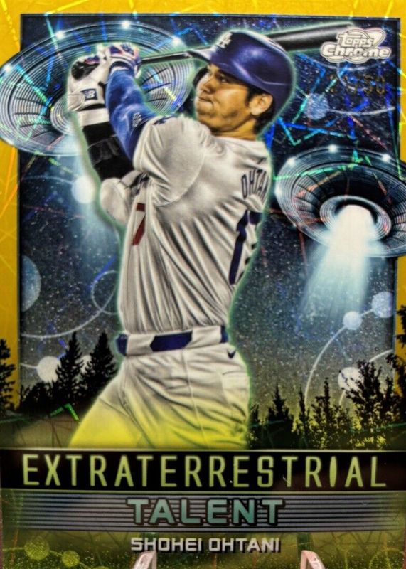 Shohei Ohtani 2024 Topps Chrome Cosmic #196 Gold Interstellar