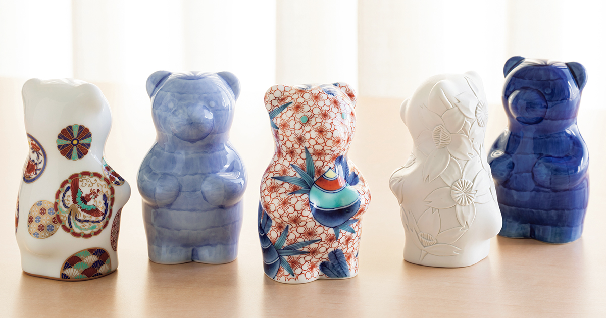 有田焼の老舗商社がプロデュース！技巧を凝らした愛らしいクマのフィギュア