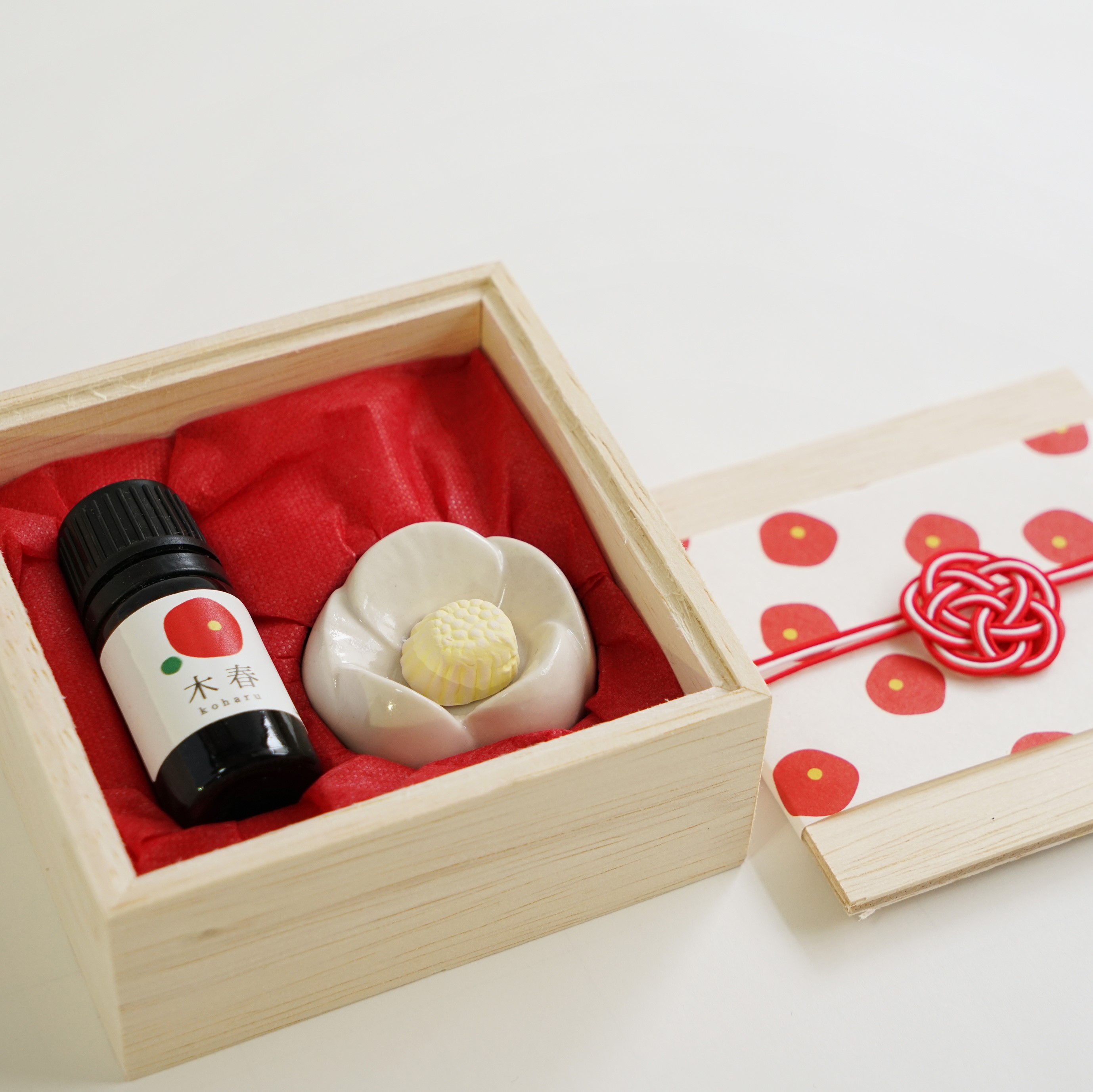 砥部焼アロマストーン 1個セット | 椿のおもてなしのプレゼント