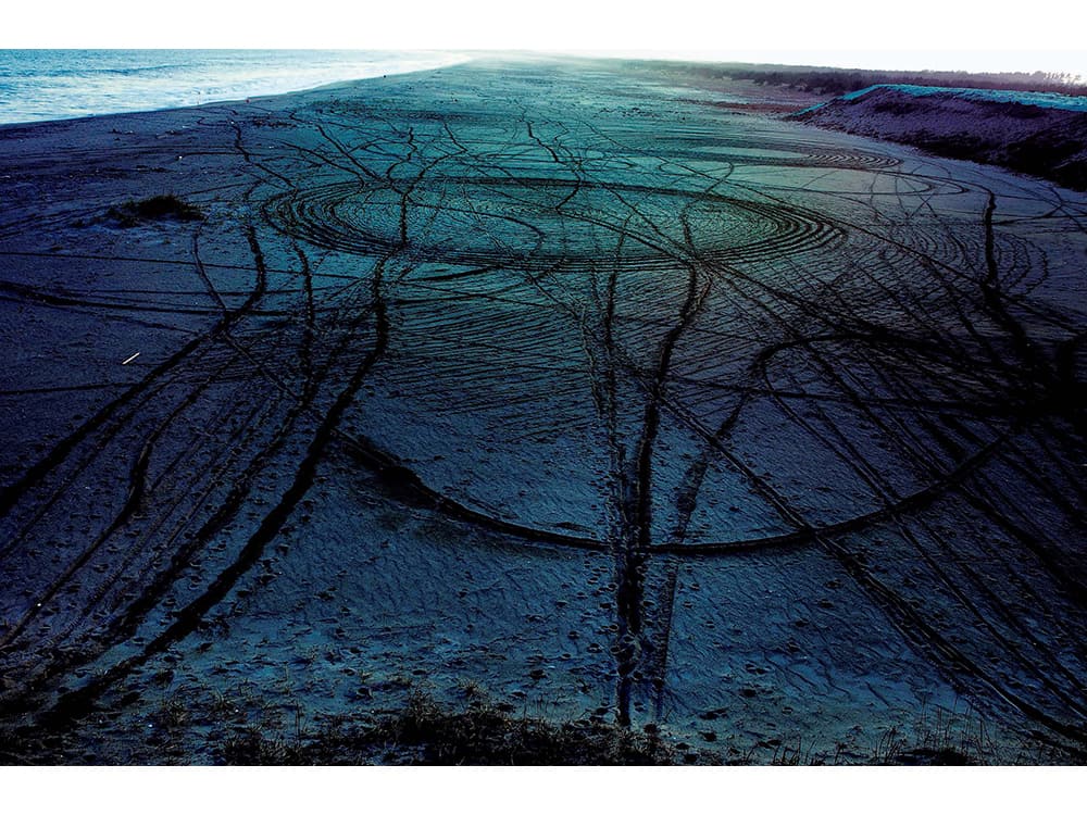 志賀理江子／Lieko Shiga | IMAPEDIA | IMA ONLINE