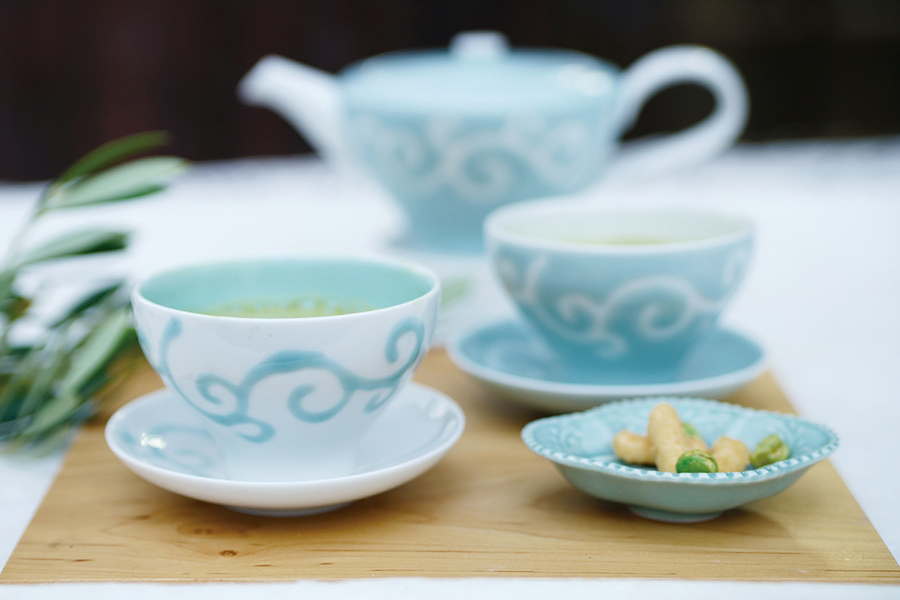 青山窯 - 秘窯の里伊万里大川内山へ日本の伝統工芸品伊万里焼・鍋島焼