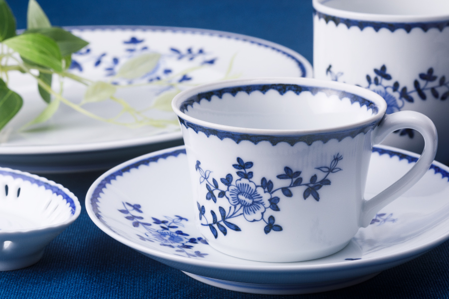 瀬兵窯 - 秘窯の里伊万里大川内山へ日本の伝統工芸品伊万里焼・鍋島焼