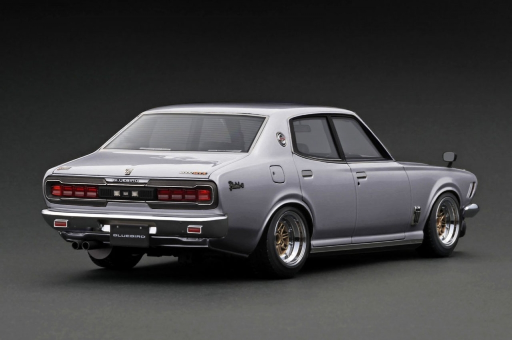 イグニッションモデルの1/18スケール「昭和」ラインナップにご注目