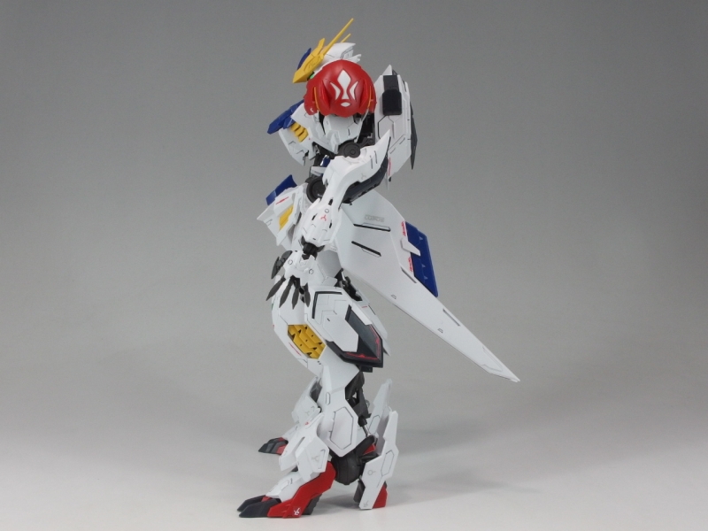 MG 1/100 ASW-G-08 ガンダムバルバトスルプス (機動戦士ガンダム鉄血の