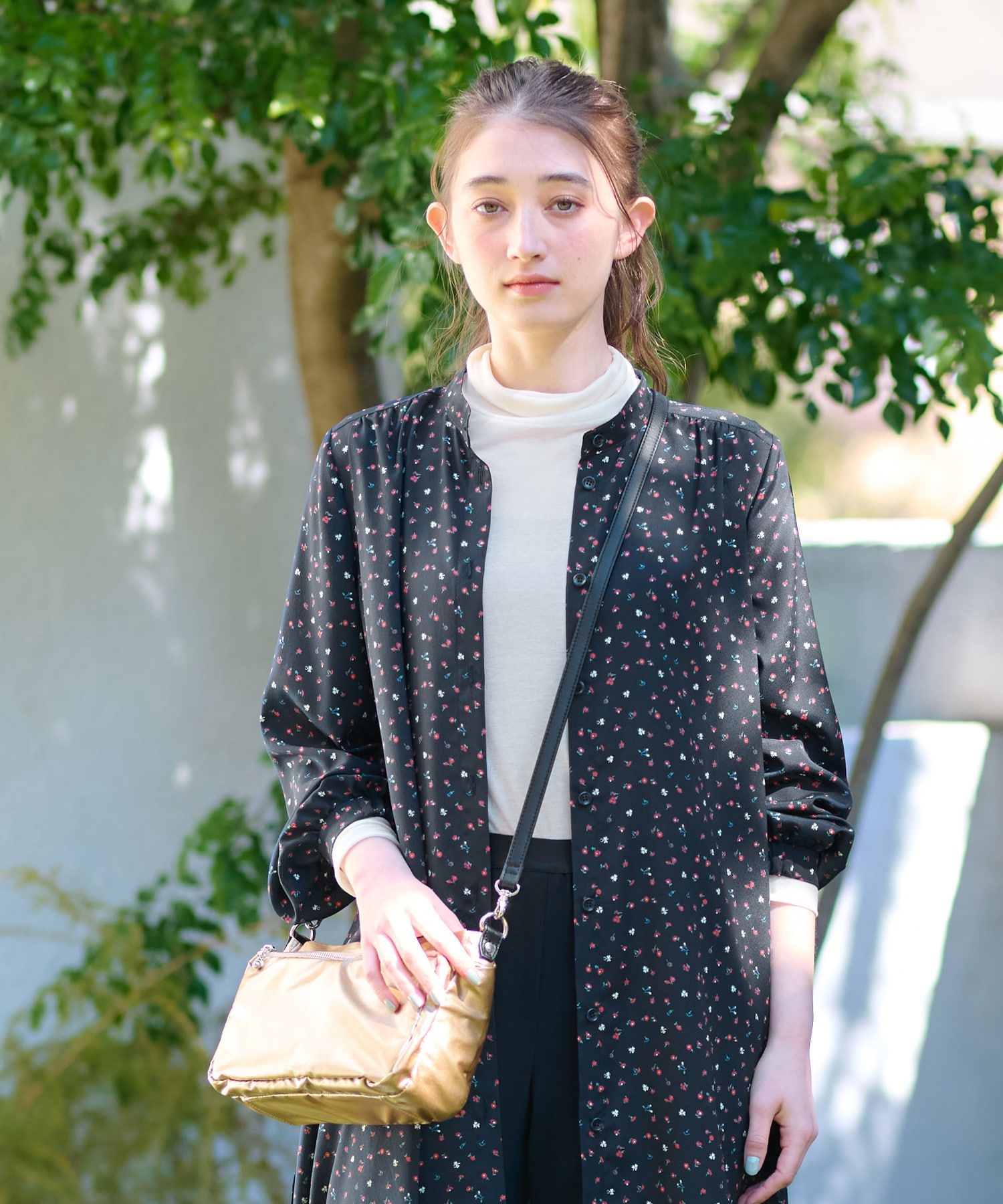 メタリックショルダーバッグ|キャラ・オ・クルス | レリアン公式