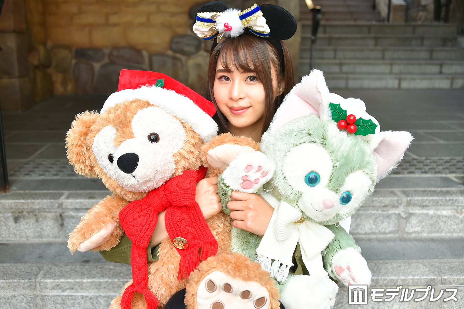 約50cm大きなダッフィー＆ジェラトーニも クリスマス仕様の可愛すぎる