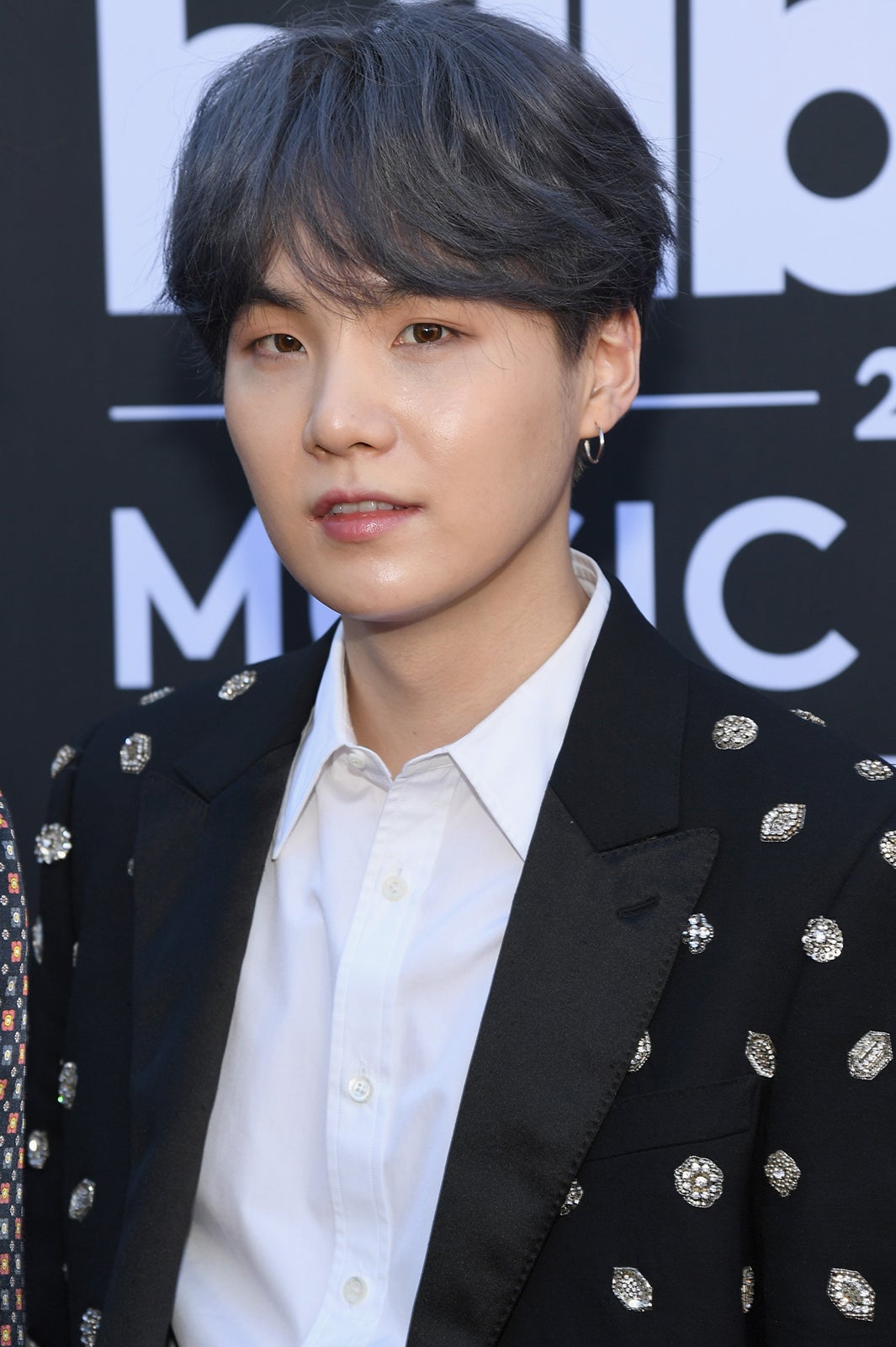 BTS・SUGA「ARMYと一緒に年を重ねていきたい」活動への熱い想い