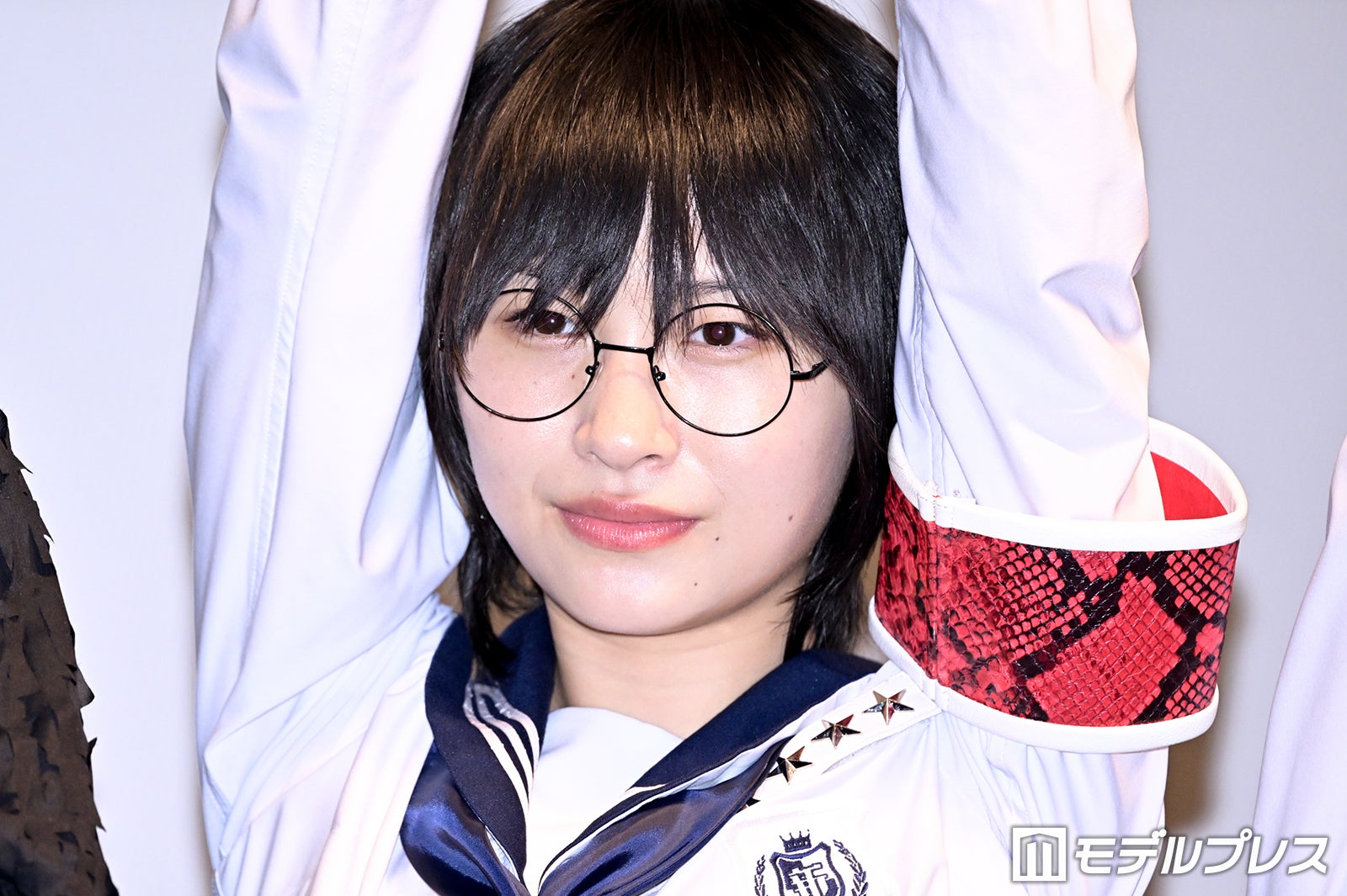 画像14/42) 新しい学校のリーダーズ・SUZUKA、メガネ外した素顔公開