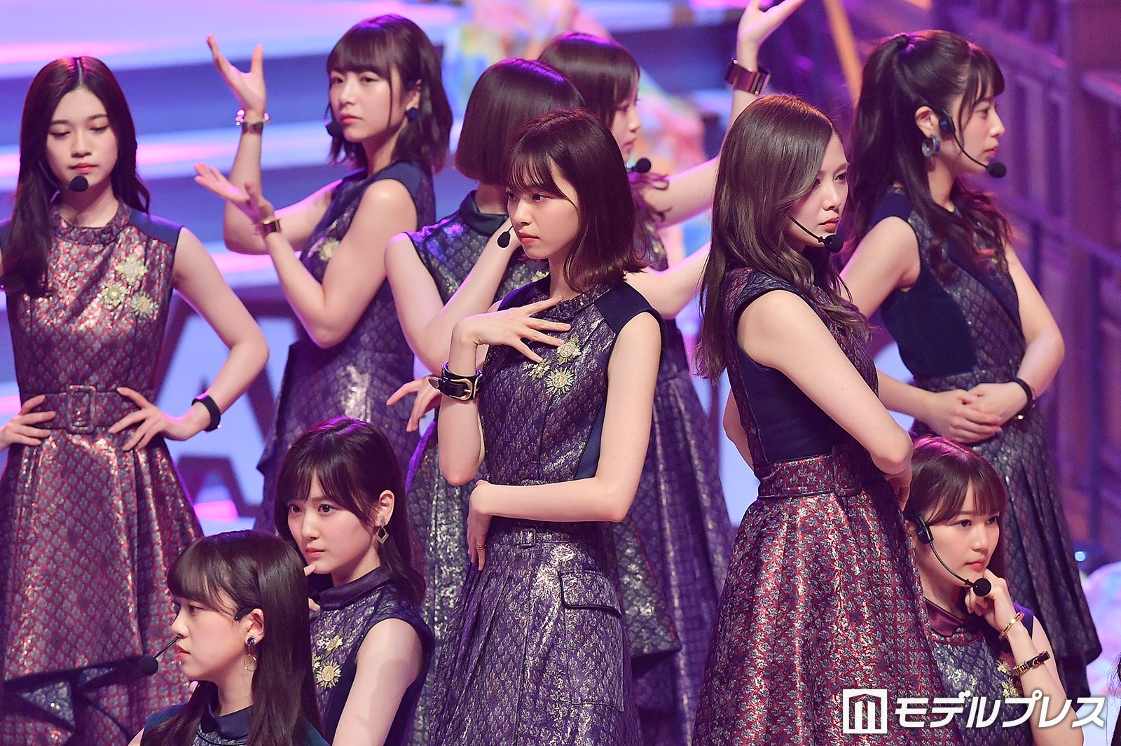 乃木坂46、生バンドで「インフルエンサー」披露 昨年不在の北野日奈子