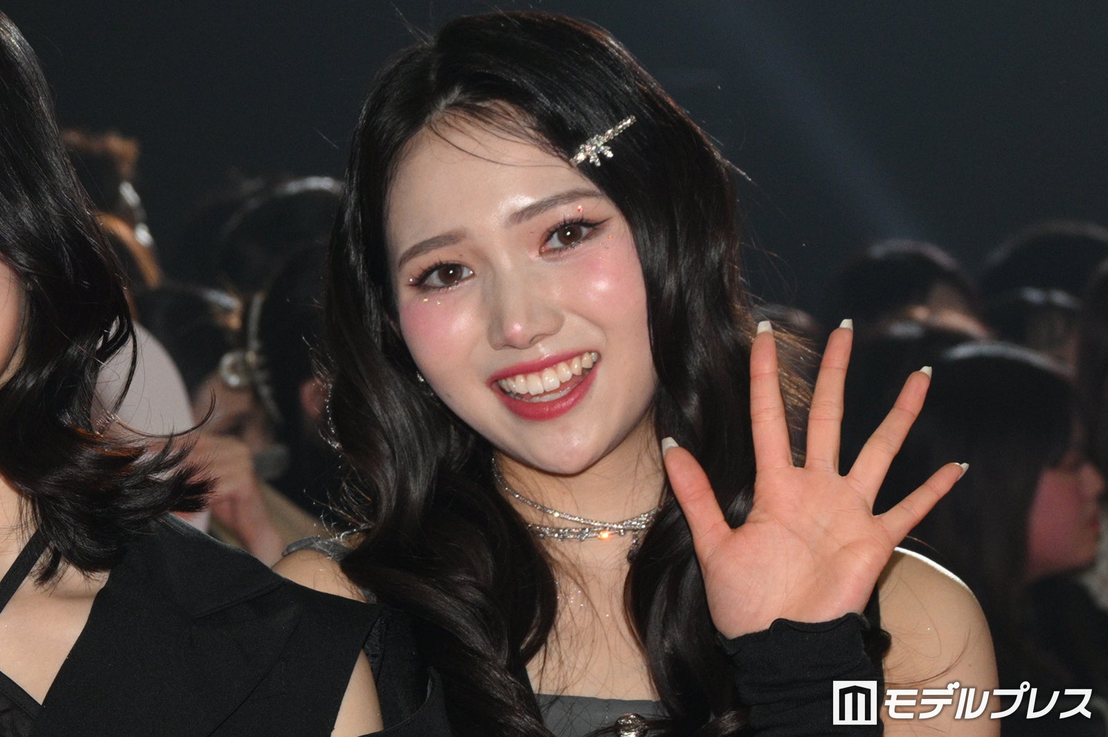 IS:SUE・NANO（釼持菜乃）、すっぴん公開に驚きの声「レベチ