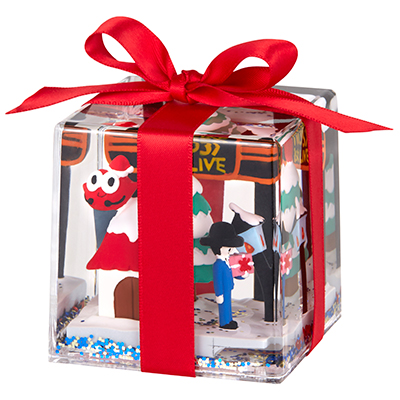 Nissy（西島隆弘）：NissyからのGIFTBOX型スノードーム