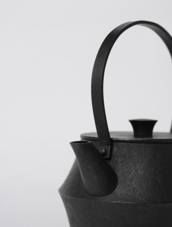 鉄器 -1-毎日の暮らしで使うモダンな伝統工芸品 | Interior | 100%LiFE