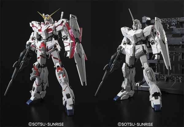 MG 1/100 ユニコーンガンダム HDカラー＋MS CAGE プラモデル[バンダイ