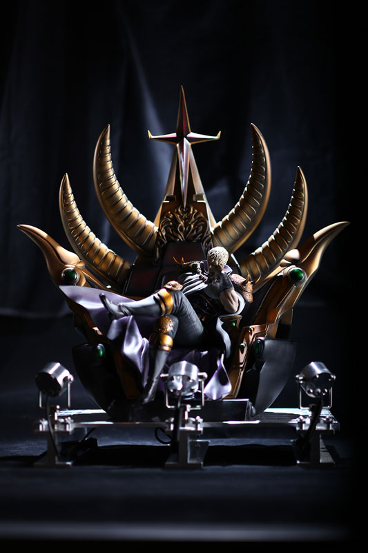 北斗の拳 聖帝サウザー 玉座Ver. (LEDベース付) 1/8 完成品フィギュア
