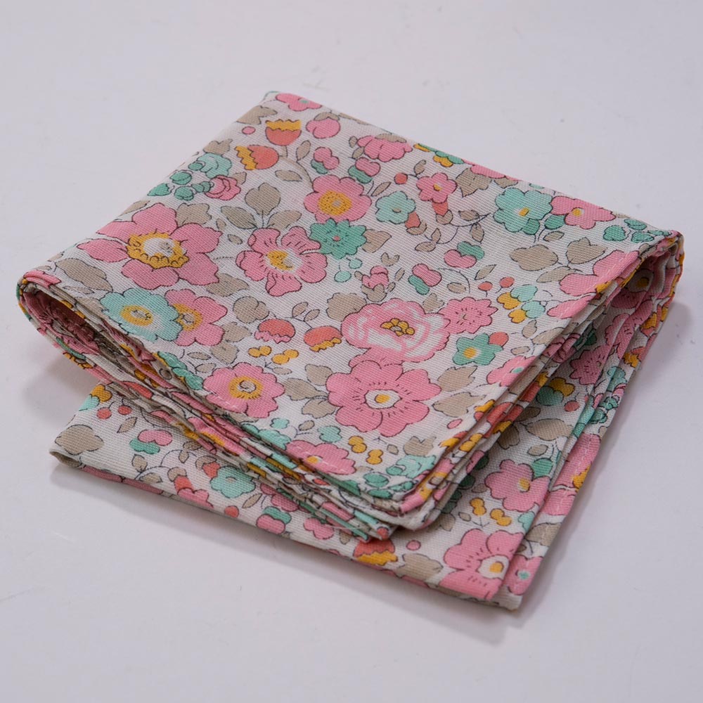 リバティハンカチ ベッツィー | イオンスタイルオンライン 衣料品