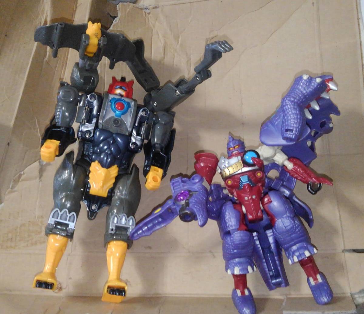 ビーストウォーズ 絶叫の対決 サバイブ vs キラーパンチ ＋ホワイト