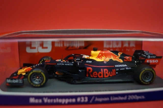 spark スパーク 1/43 ASTON MARTIN アストンマーチン レッドブル