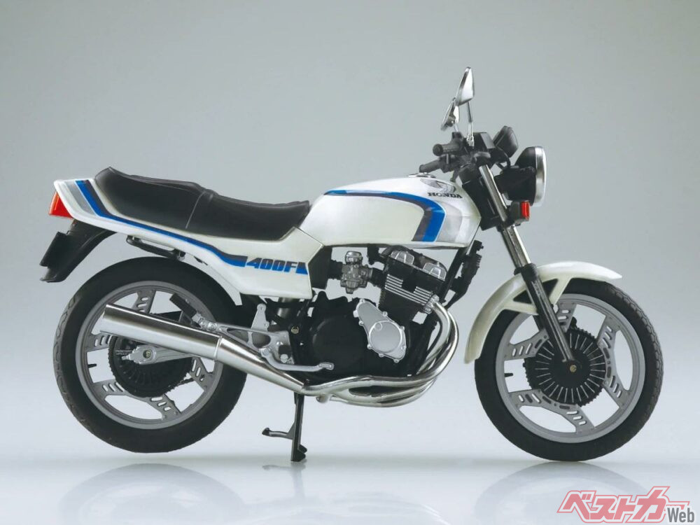 新製品】アオシマより1/12サイズ「CBX400F」の追加カラーが登場！ 2型