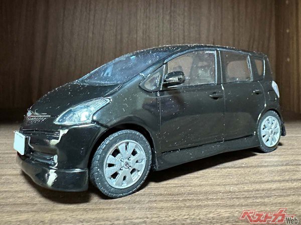 マジ欲しい!! ミニカーマニア大興奮!! ディーラーに並んでいるカラー