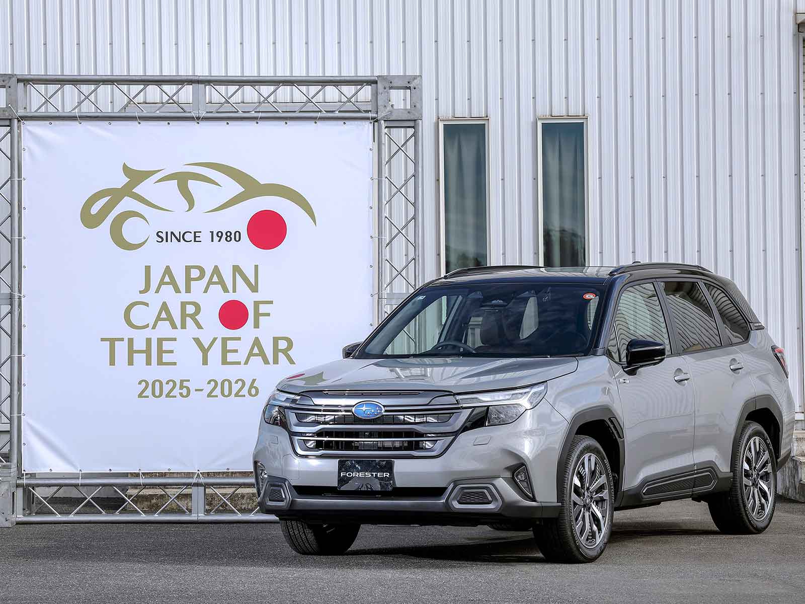 ムーヴ（ダイハツ）カスタム X 20thアニバーサリーゴールド