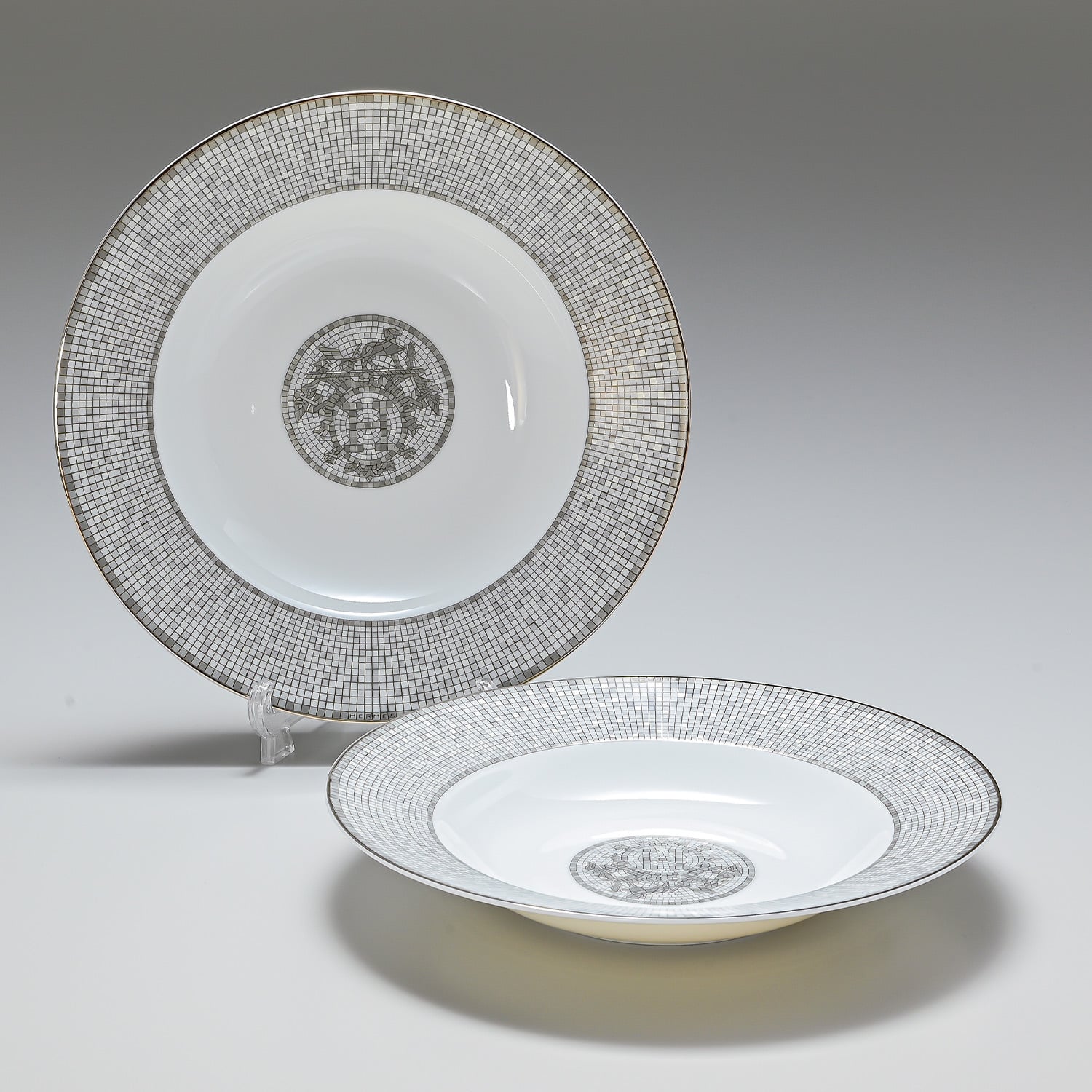 エルメス 食器 HERMES モザイク ヴァンキャトル プラチナ 035013P2