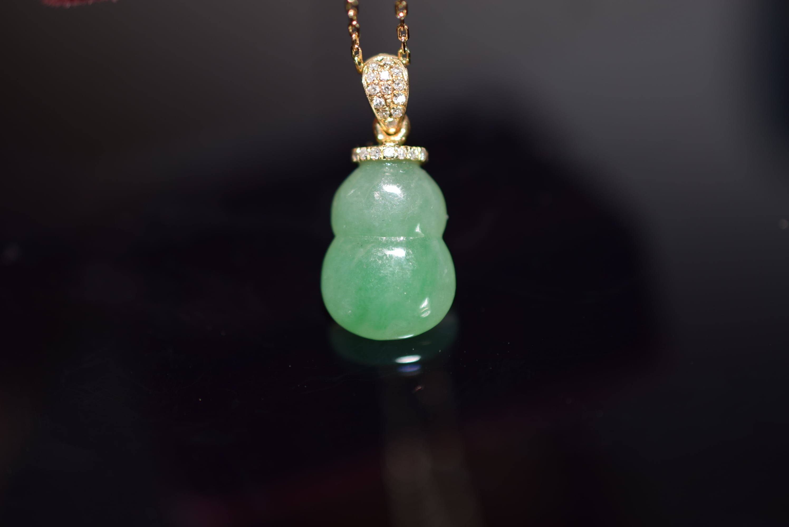 710 受注制作 天然 ひょうたん 瓢箪 翡翠 k18金ゴールド グリーン