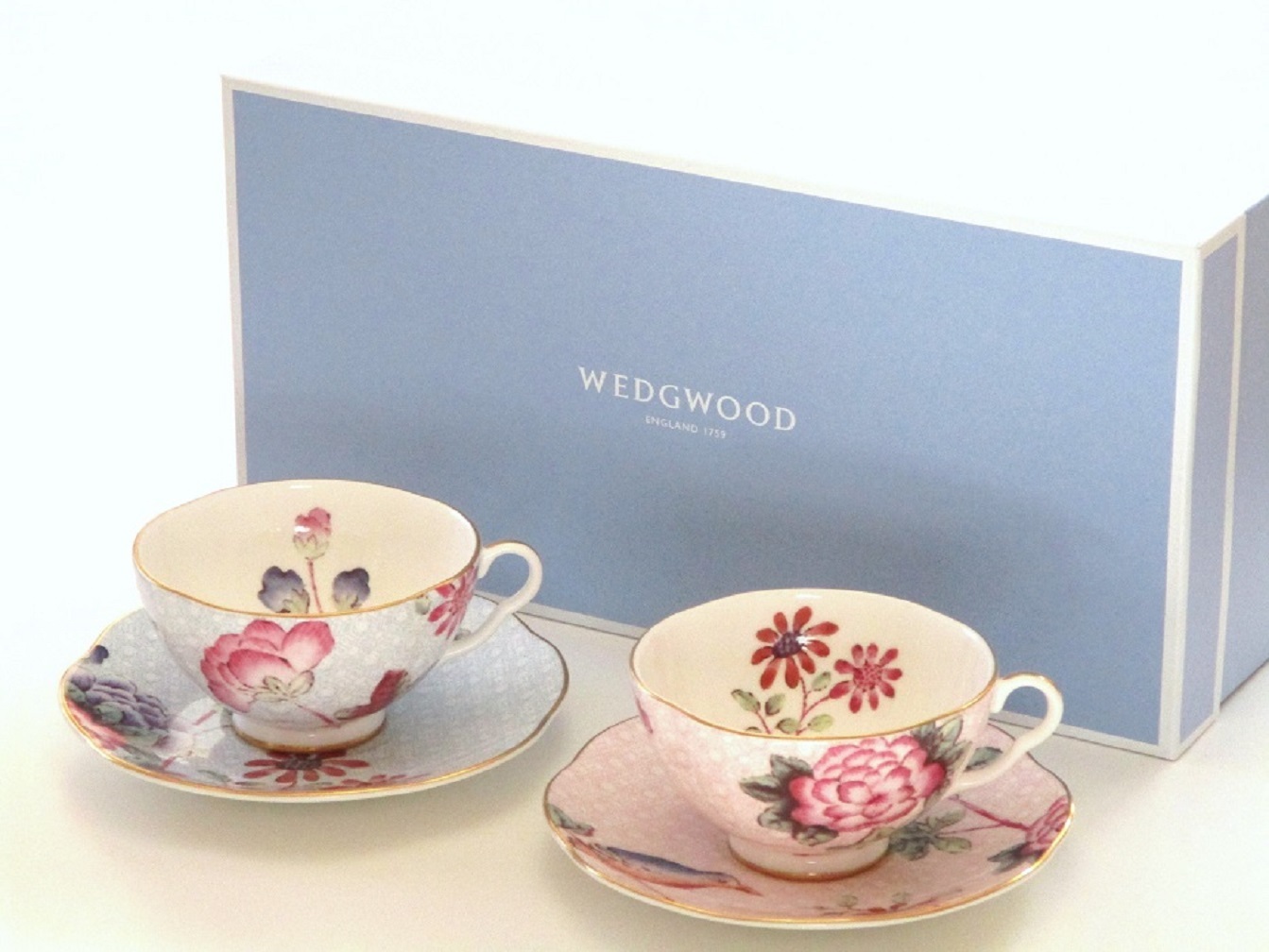 送料無料 ウェッジウッドWEDGWOOD ハーレクインカッコー ティーカップ