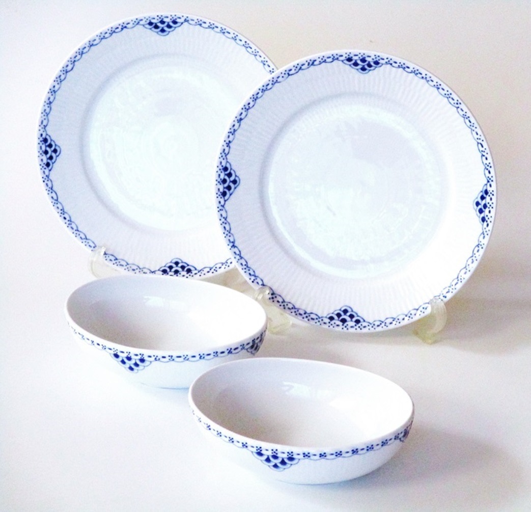 ロイヤルコペンハーゲンROYAL COPENHAGEN プリンセスブルー オーバル