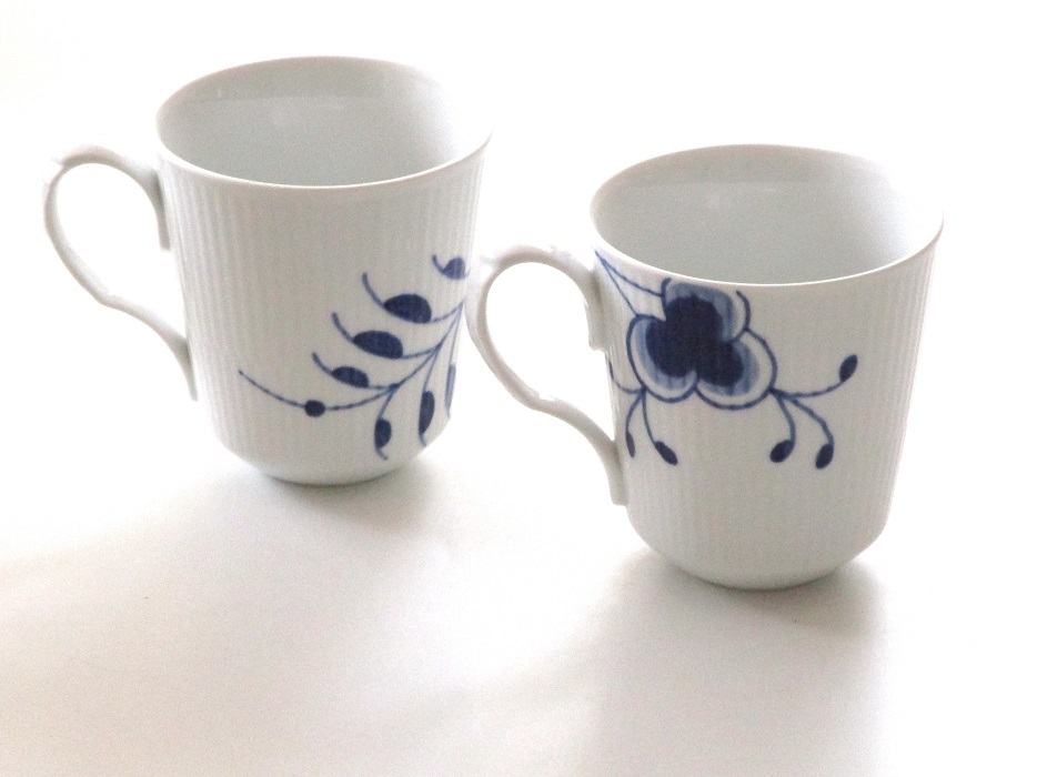 ロイヤルコペンハーゲンROYAL COPENHAGEN ブルーフルーテッド メガ