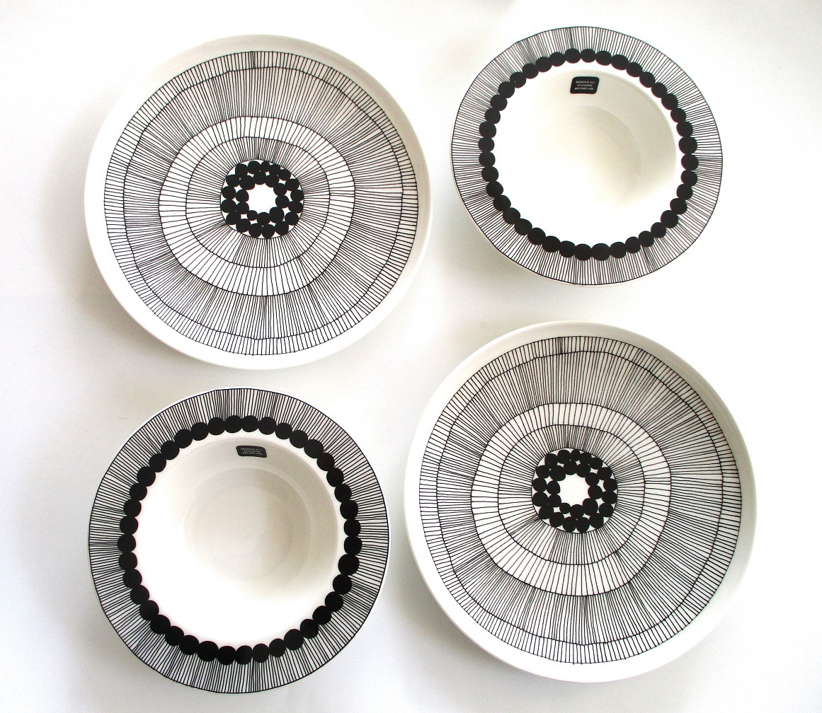北欧ブランド食器・マリメッコmarimekko シイルトラプータルハ 4ピース