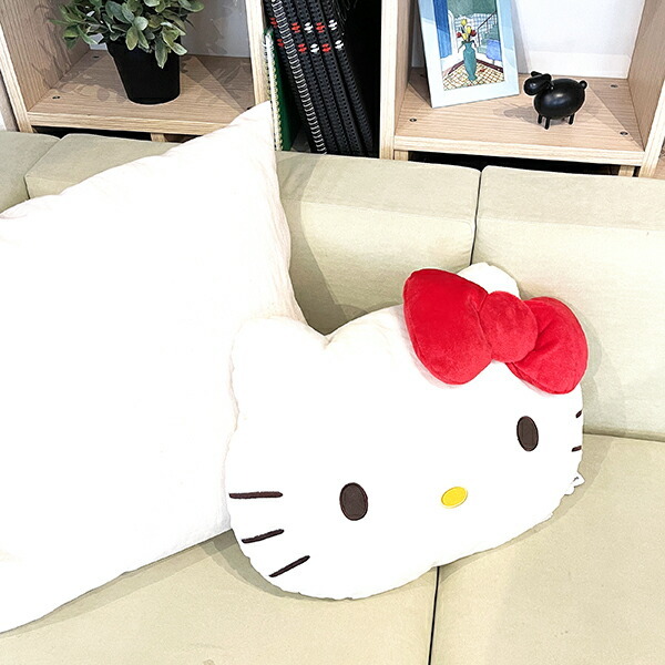 サンリオ ハローキティ 70年代 フェイスクッション レッド インテリア