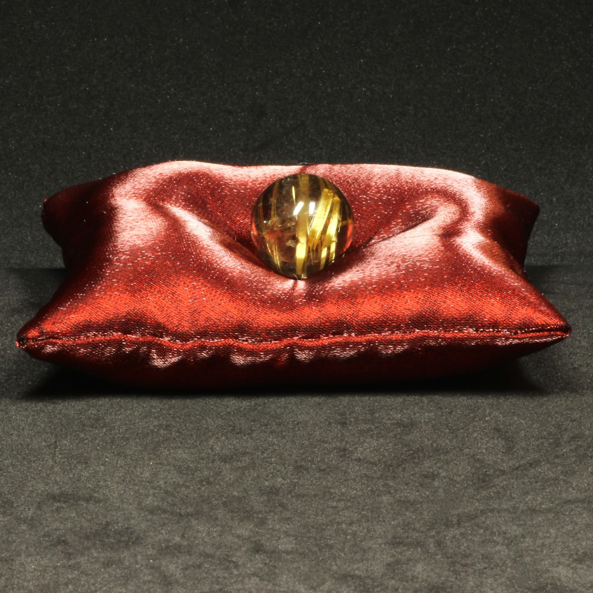 神秘の天然石 ］19ミリ 一点物 1粒売り ゴールド タイチンルチル 虹