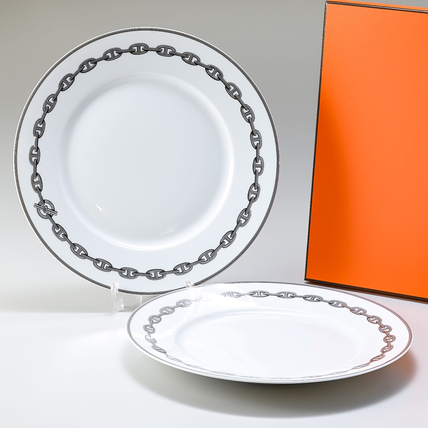 エルメス 食器 HERMES シェーヌダンクルプラチナ 004101P2 27cm