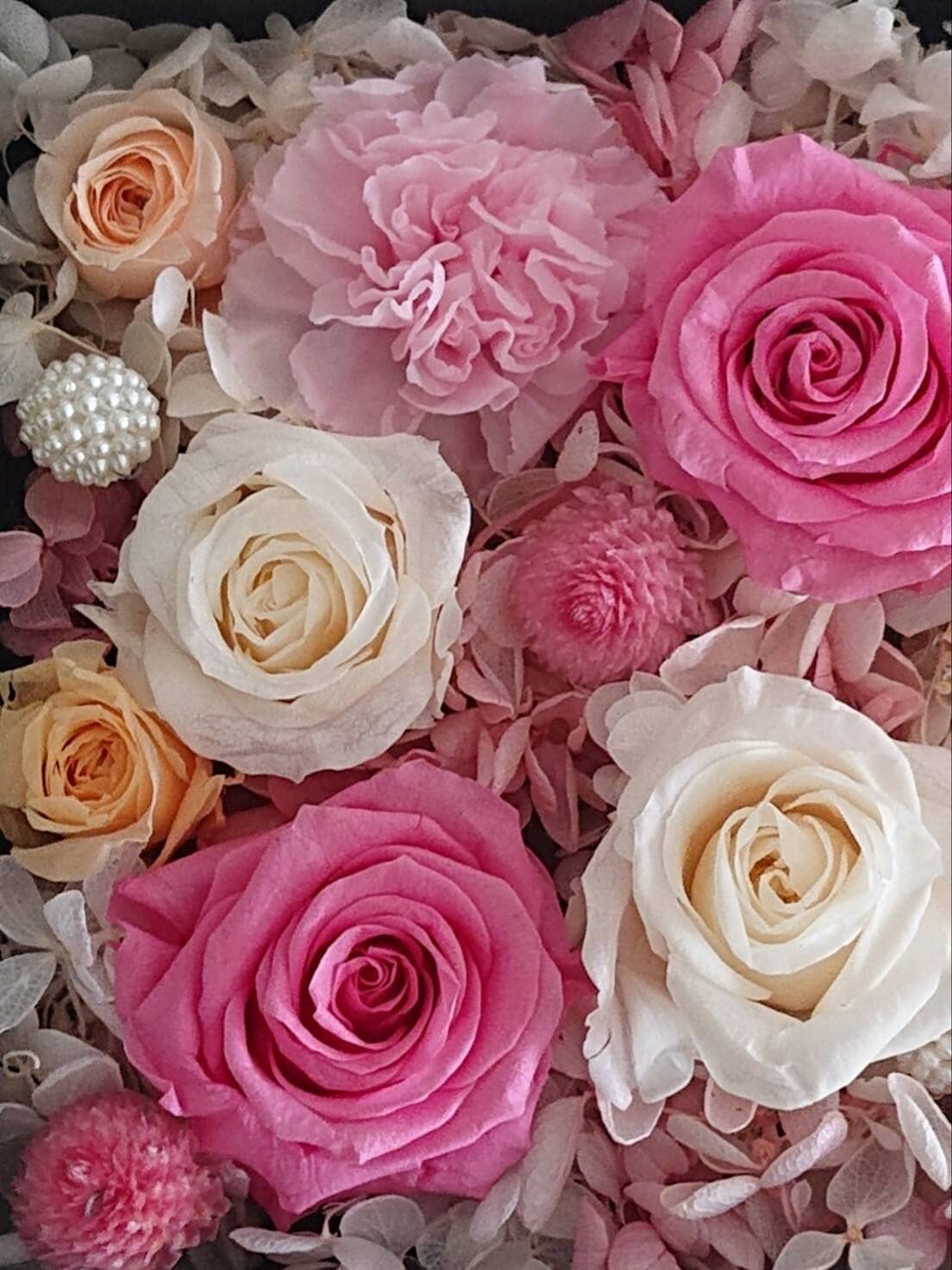 プリザーブドフラワーボックス ピンクローズでロマンティックに