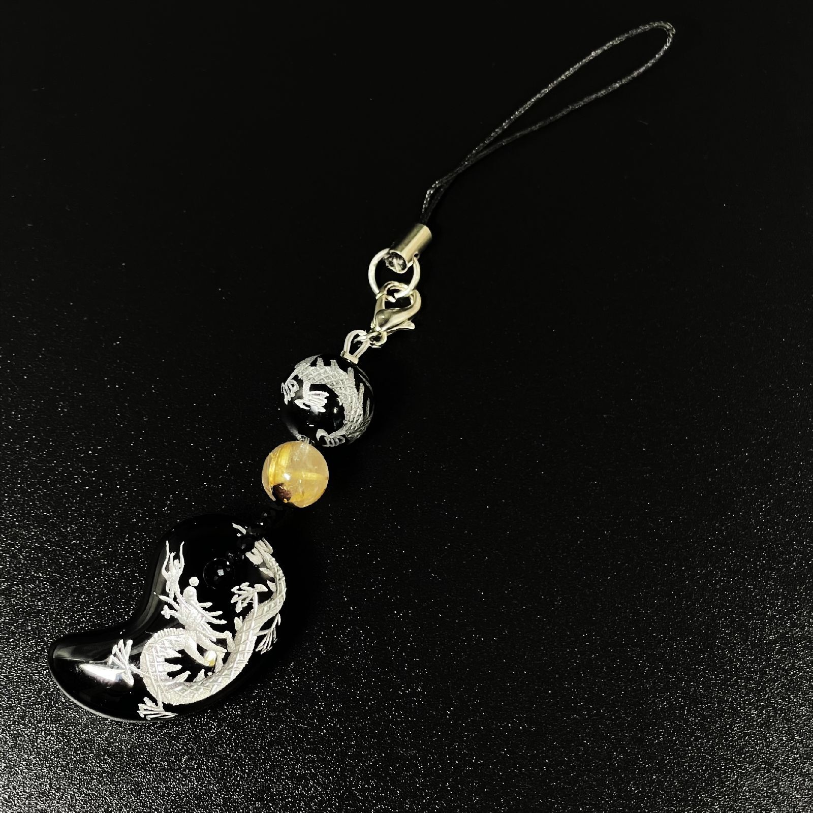 ビジネスの成功のお守りチャーム］