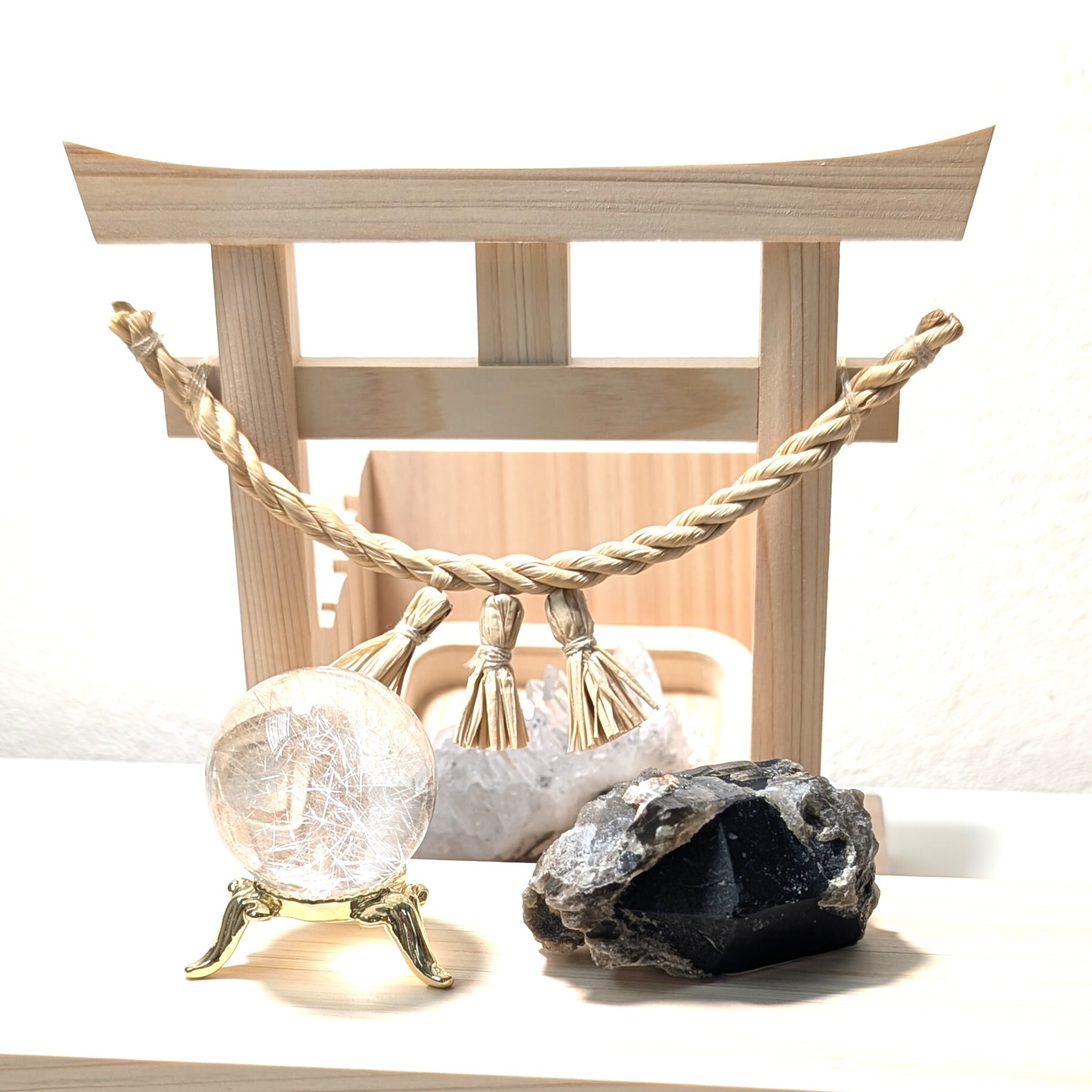 ルチルクォーツ スフィア 33ミリ 最強針水晶 エナジー 天然石 ストーン