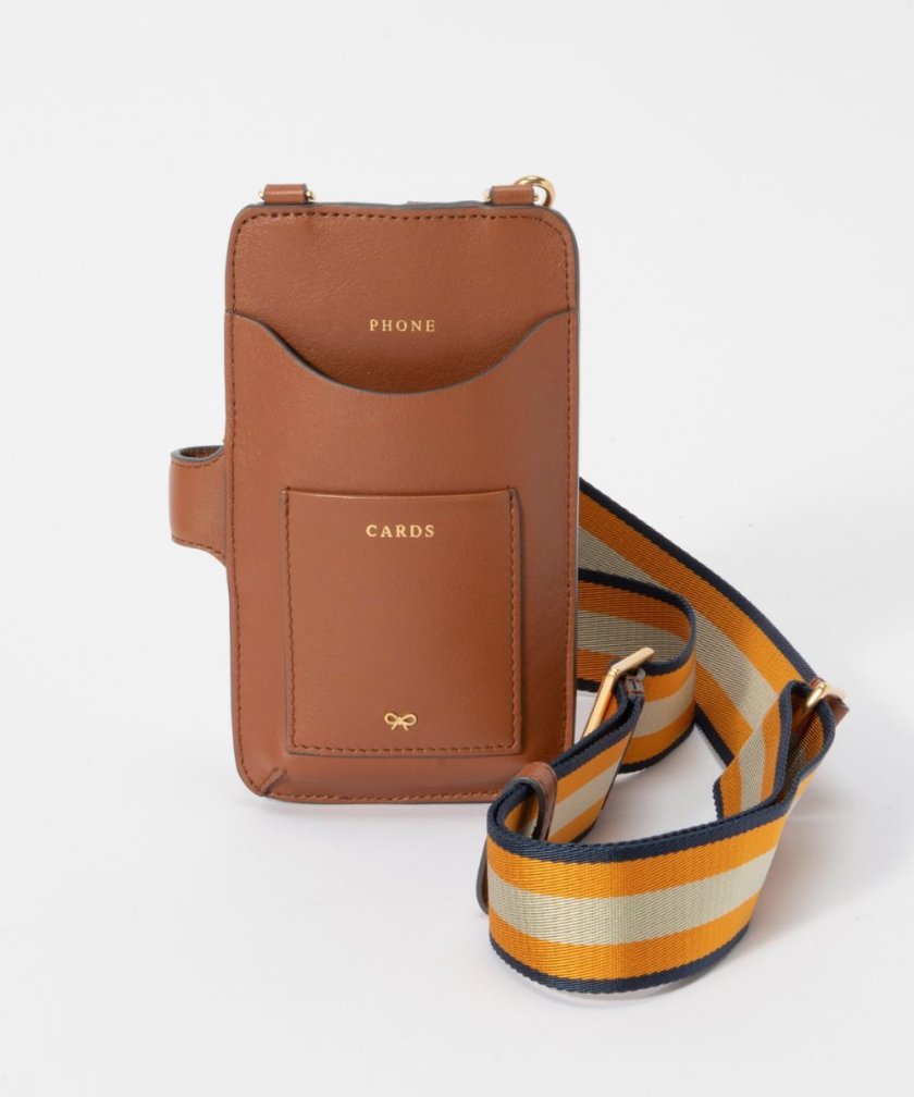 アニヤ ハインドマーチ ANYA HINDMARCH 5050925 174237 ショルダー