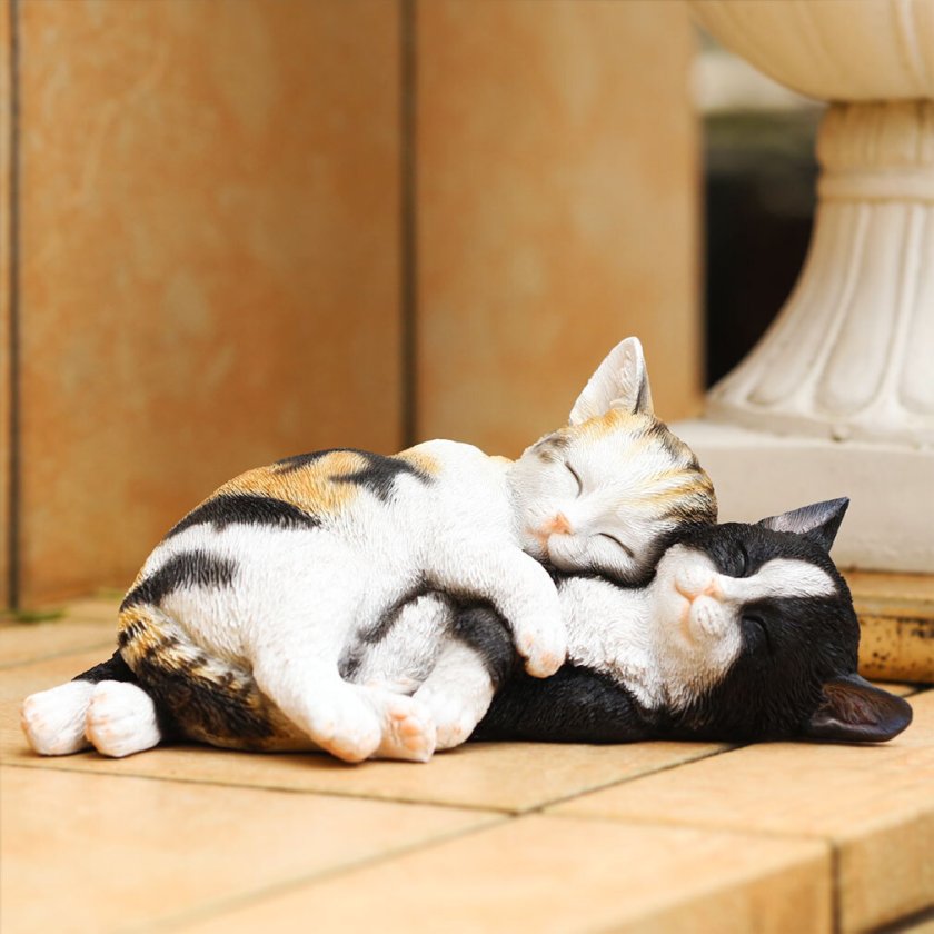 デバリエ ca82【正規品】猫の置物 サバトラ 茶トラ 三毛猫 ハチワレ