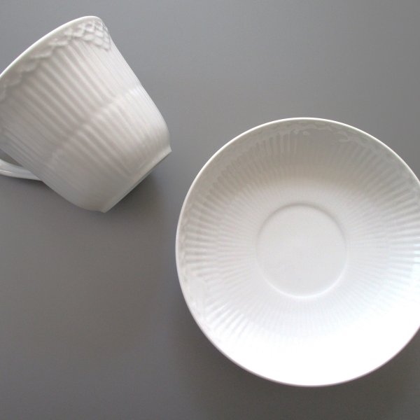 ロイヤルコペンハーゲンROYAL COPENHAGENホワイトハーフレース ハイ