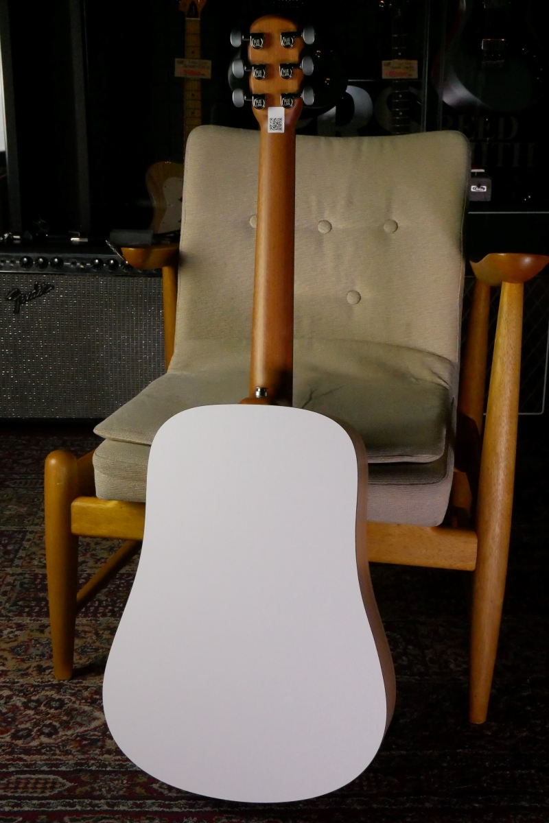 LAVA MUSIC BLUE LAVA Original Acoustic / WHT 【国内限定20本。ミニ