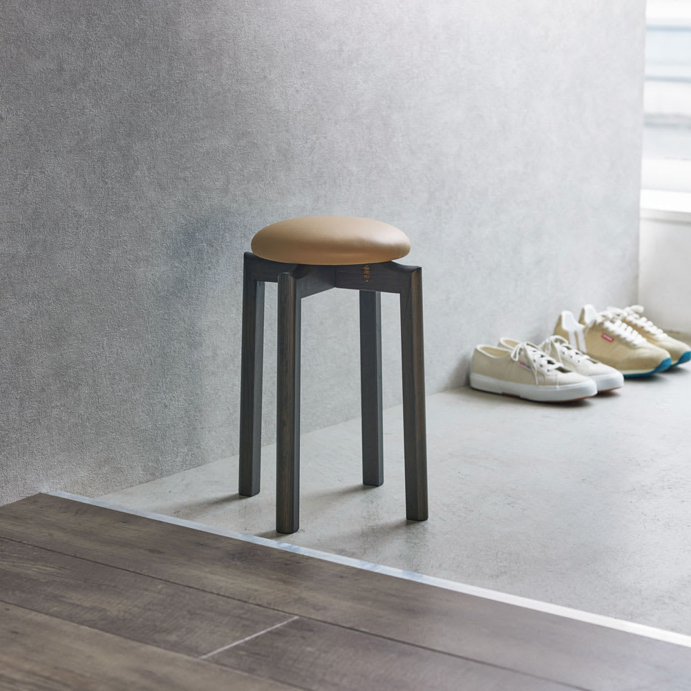 北海道産材 マッシュルームスツール 高さ43cm ［匠工芸・たくみこうげ