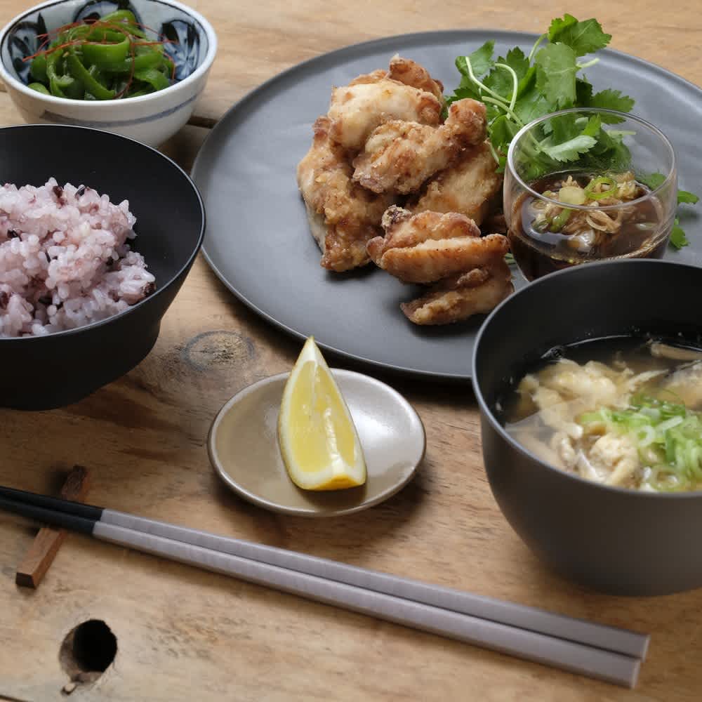 ARAS ウェーブ 中皿22cm 割れないお皿 1枚 通販 - ディノス