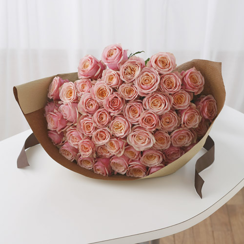 バラの花束「モダンローズ ベビーピンク」｜フラワーギフト通販なら