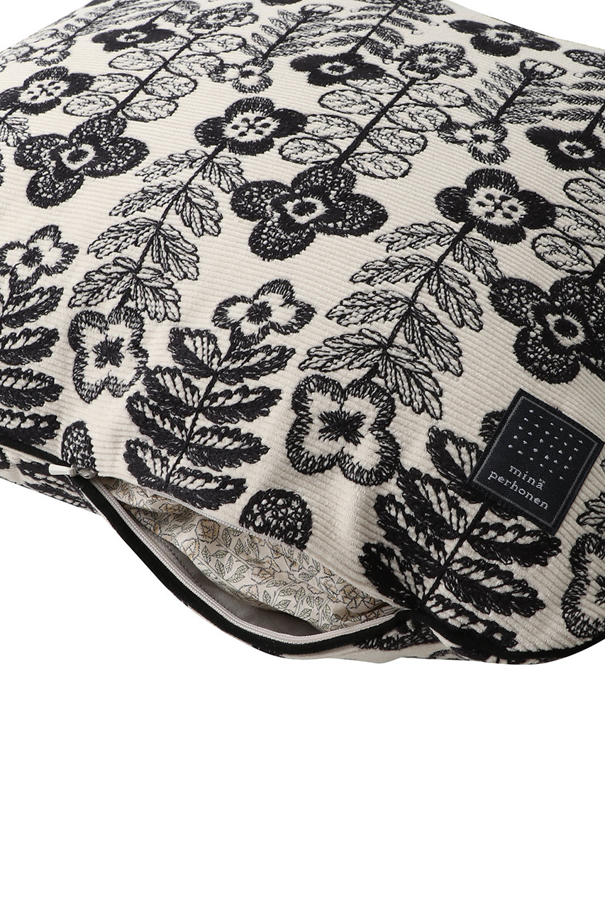 mina perhonen(ミナ ペルホネン)｜gnocchi cushion クッション L