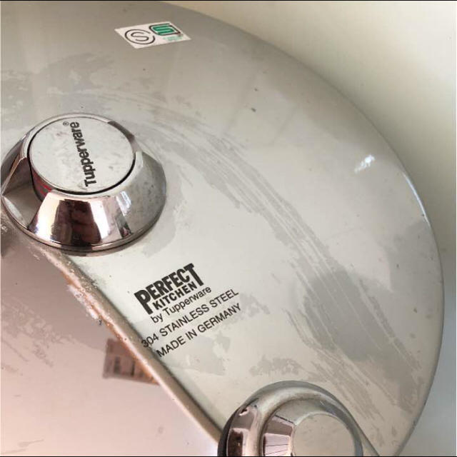 SALE☆タッパーウェア 圧力鍋 9L 大容量希少の通販 by masa｜ラクマ