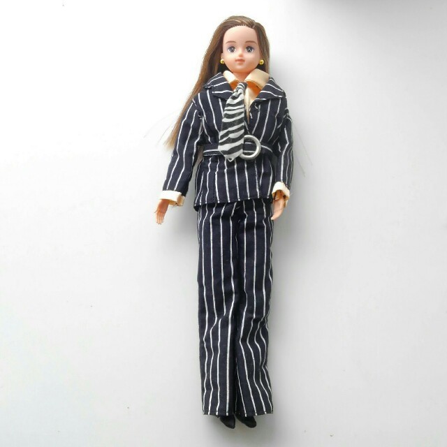 ジェニーちゃん ジェニーフレンド アクションボディ ナオミ セットの