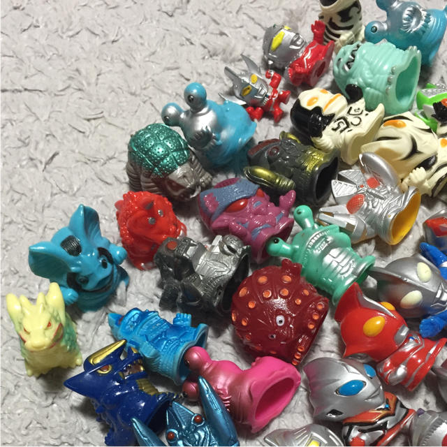 ウルトラマン 指人形 47体＋おまけ2体 セットの通販 by ライト's shop