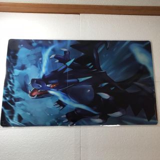 ポケモン プレイマット メガリザードンXの通販 by エクス｜ラクマ